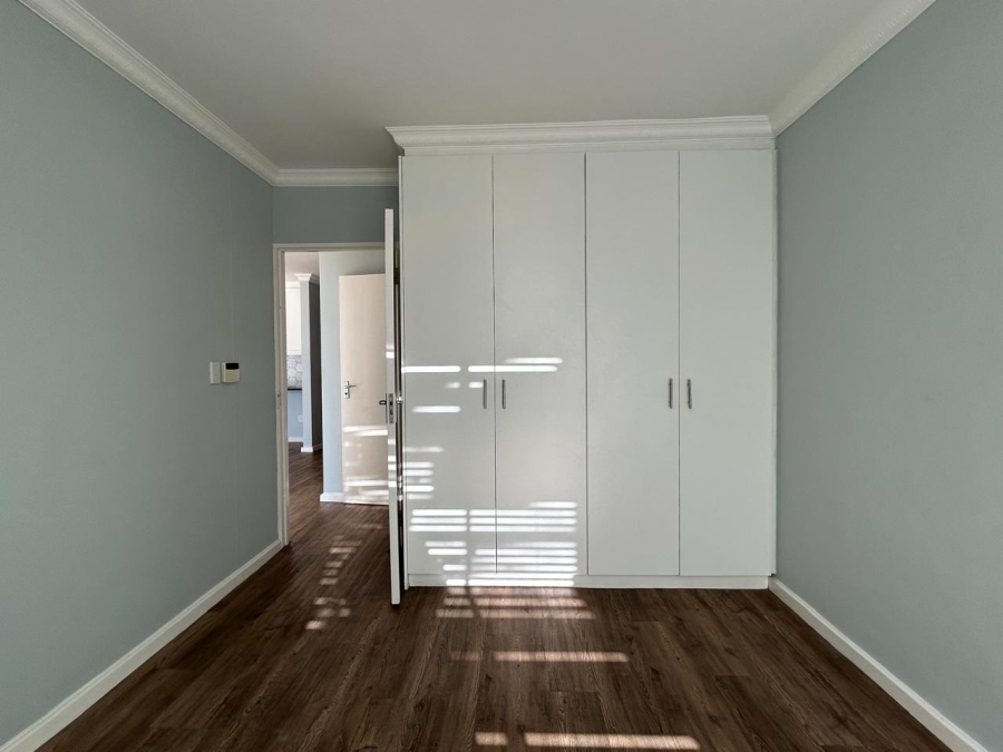 To Let 2 Bedroom Property for Rent in Royal Ascot Western Cape